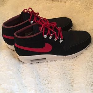 Men's Nike Air- Size 10